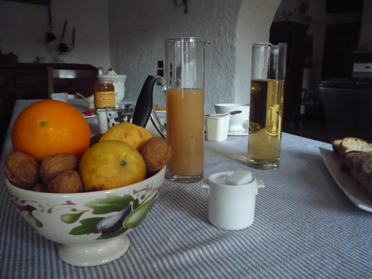 Le Relais Du Grand Logis Bed & Breakfast Civrieux Ngoại thất bức ảnh
