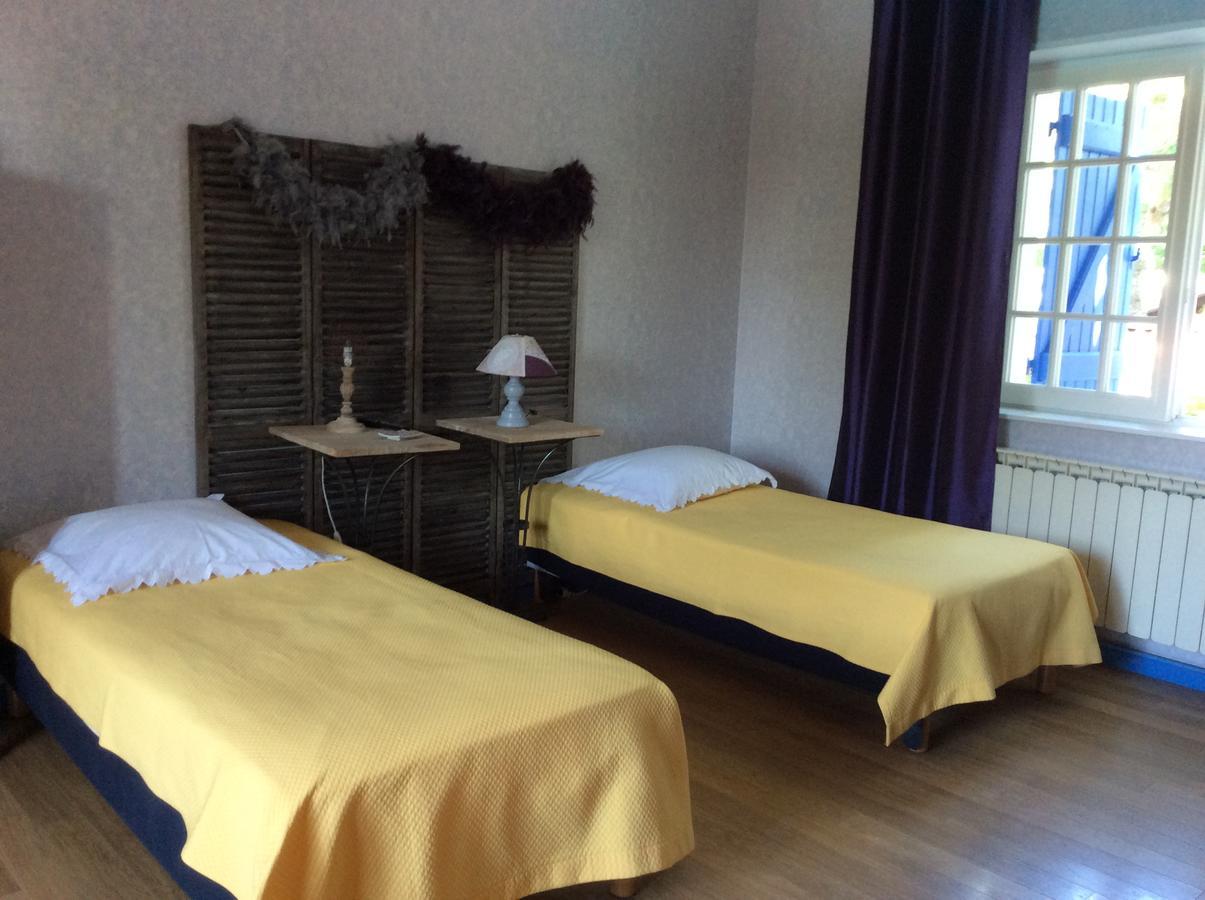 Le Relais Du Grand Logis Bed & Breakfast Civrieux Ngoại thất bức ảnh