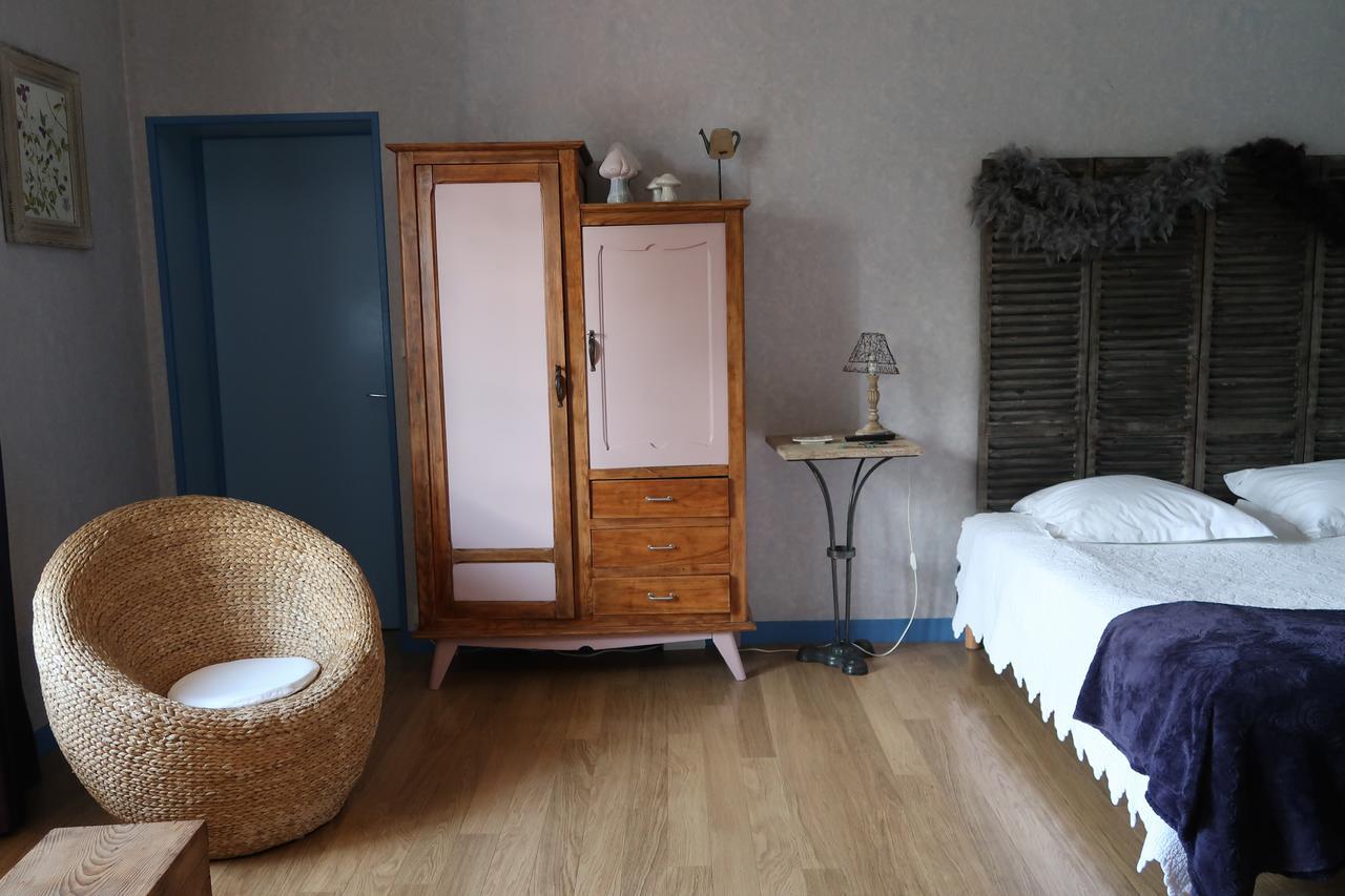 Le Relais Du Grand Logis Bed & Breakfast Civrieux Ngoại thất bức ảnh